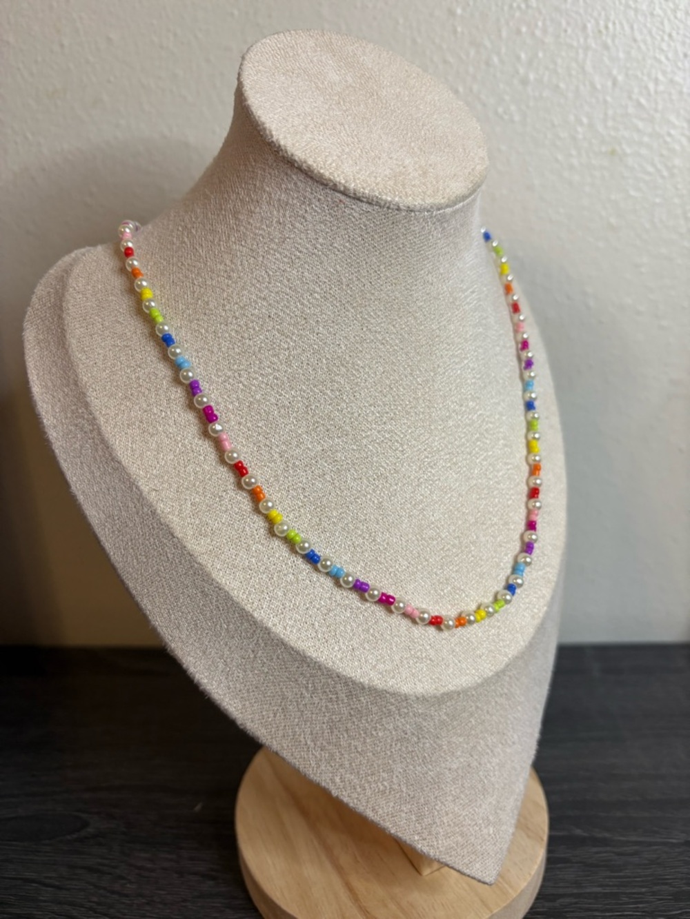 Handmade Pearl/Colorful Seed Bead Necklace - Picture 2 of 4
